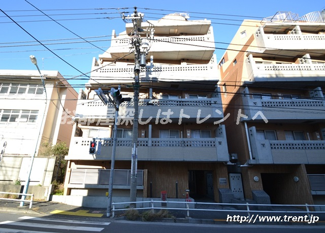 グランステューディオ市ヶ谷薬王寺Ⅱ