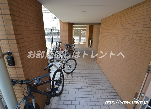 グランステューディオ市ヶ谷薬王寺Ⅱ