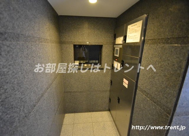 ルーブル中野坂上弐番館