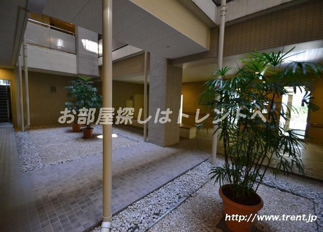 グランドテラス新宿