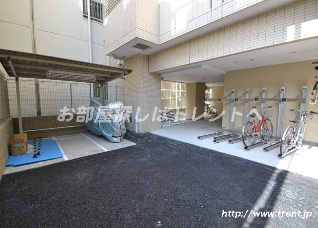 インプレストコア四谷坂町