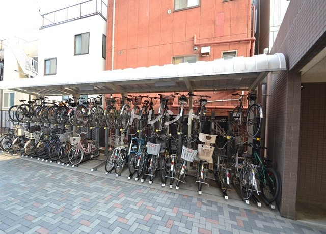 ディオレ西新宿