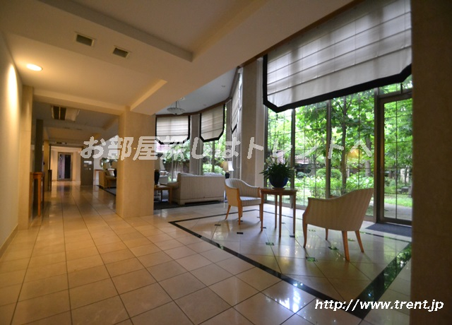 ファミールスクエア中野坂上