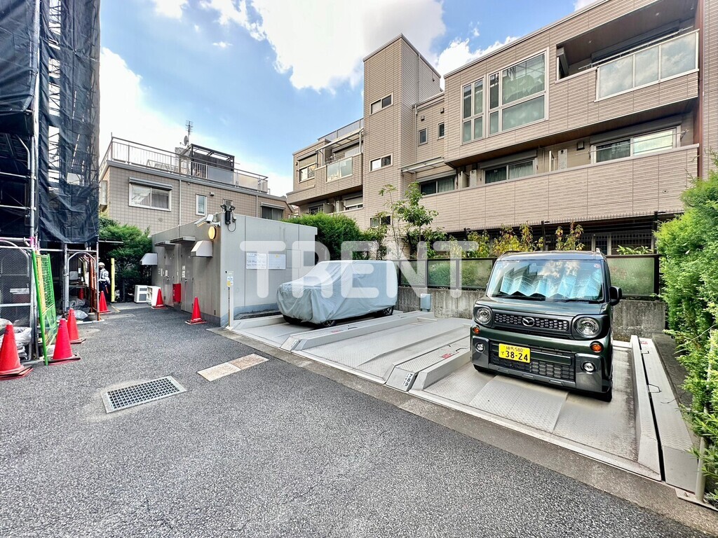 メゾンエクレーレ新宿西戸山