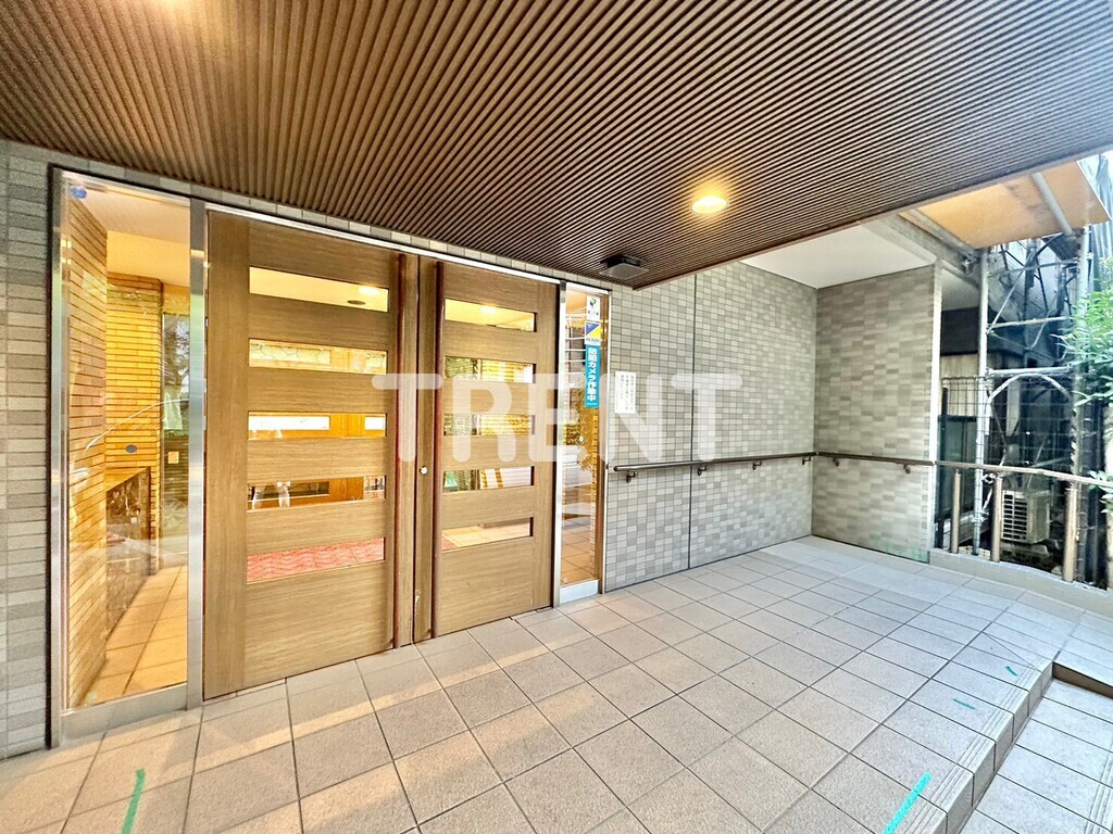 メゾンエクレーレ新宿西戸山