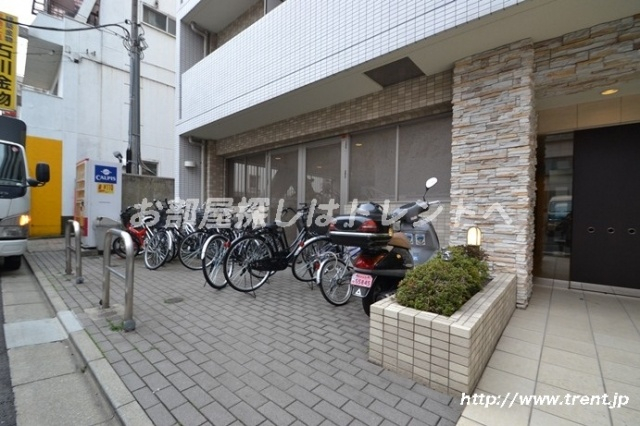 プレールドゥーク新宿