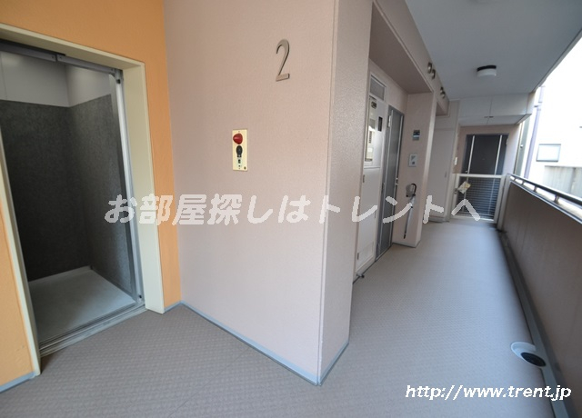 イトーピア神宮外苑エステュディオ
