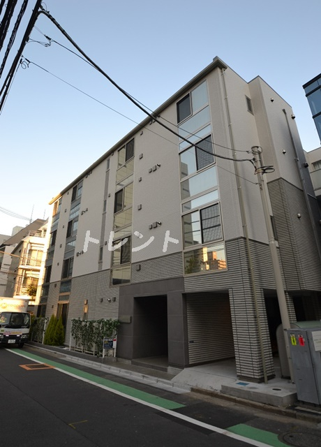 リベルタ東新宿