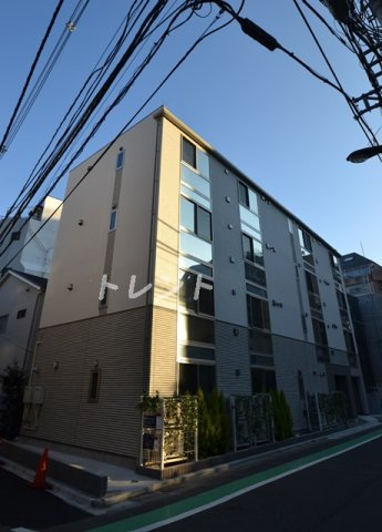 リベルタ東新宿