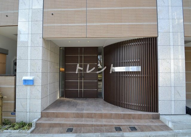 マルラニ千駄ヶ谷【MALULANI千駄ヶ谷】