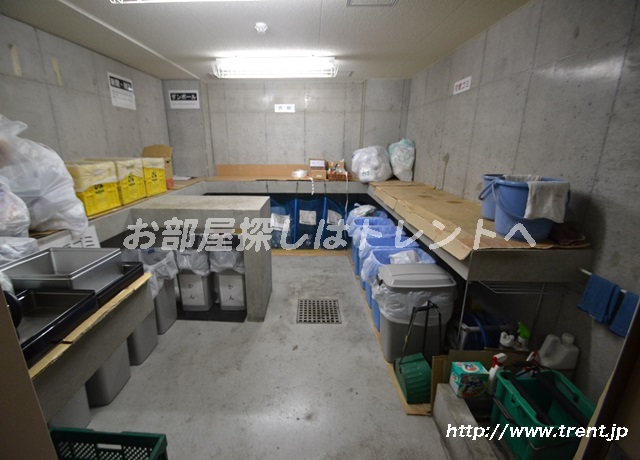 ブリリア新宿余丁町【Brilia新宿余丁町】