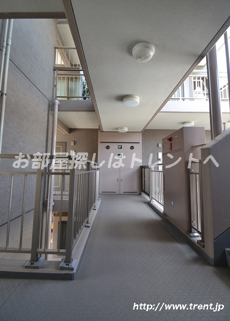 エクセルシオール西新宿