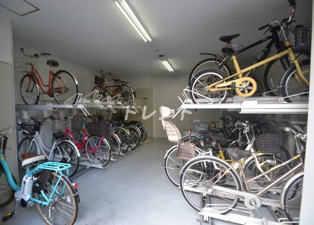 ダイナシティ新宿若松町