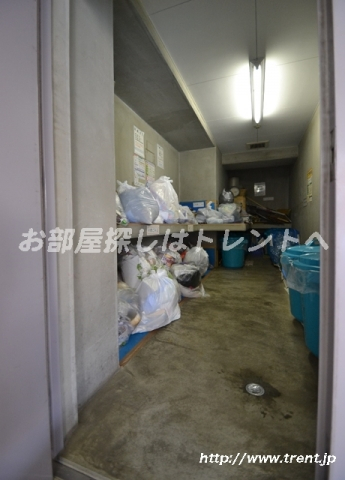 スヴェニール早稲田夏目坂