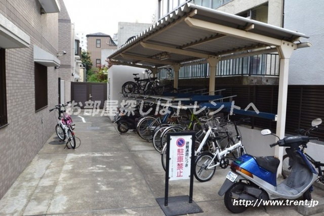 カスタリア新宿七丁目