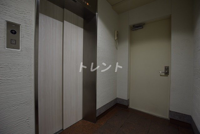 エレガンス飯田橋