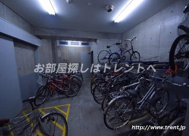 アピス市ヶ谷