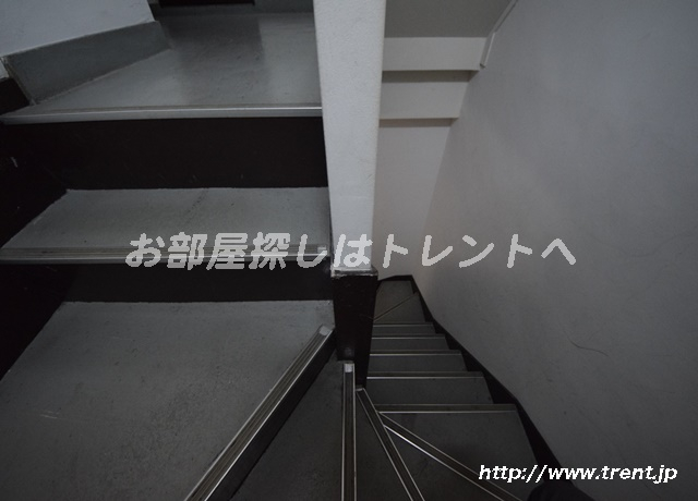 エル市ヶ谷