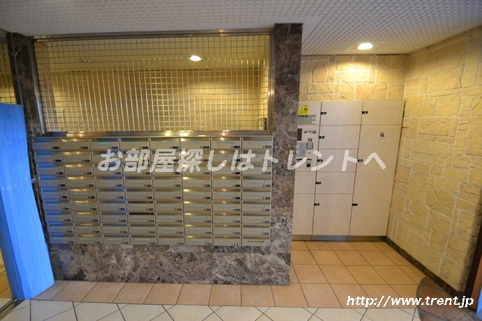 グランドガーラ幡ヶ谷ウエスト