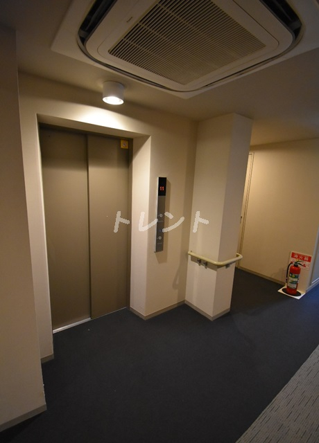 パークフラッツ銀座イースト