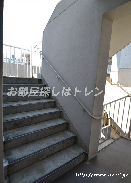 ハウス虹色【House虹色】