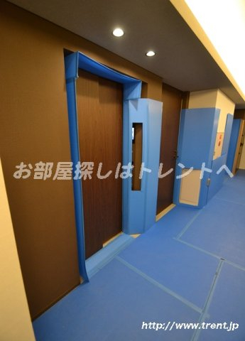 オープンレジデンシア代々木ザハウス