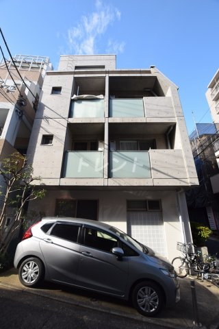 グラストーンズ