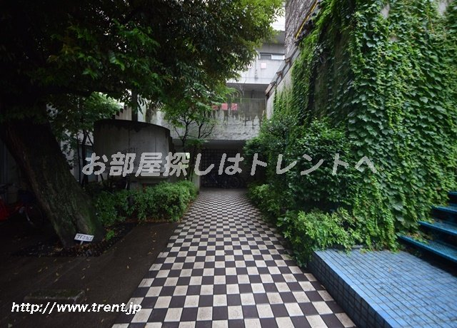 エーディーホームズ
