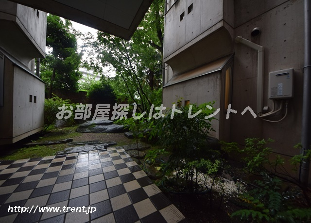 エーディーホームズ