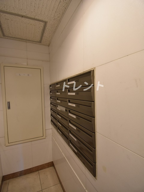 カスタリア新富町Ⅳ