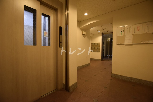 ラグジュアリーアパートメント文京根津