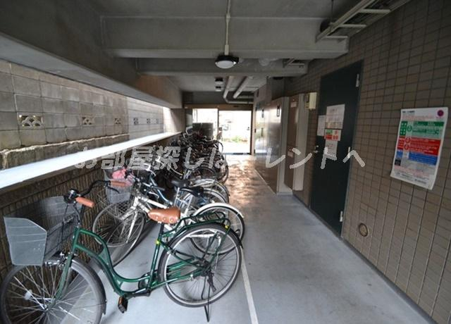 ユニーブル新宿西