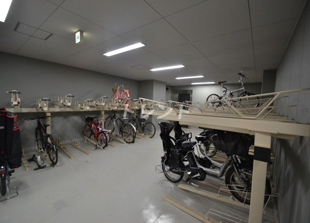 アトラスタワー六本木