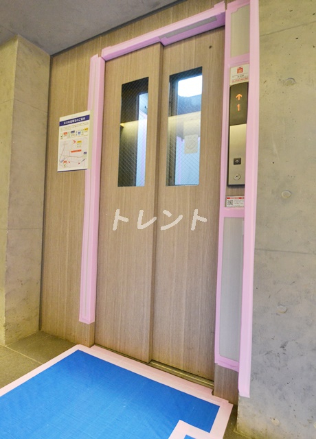 レジディア新宿イースト