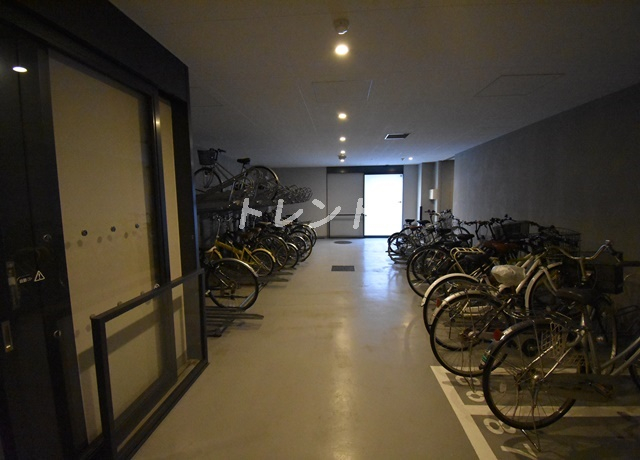 プレジリア新富町