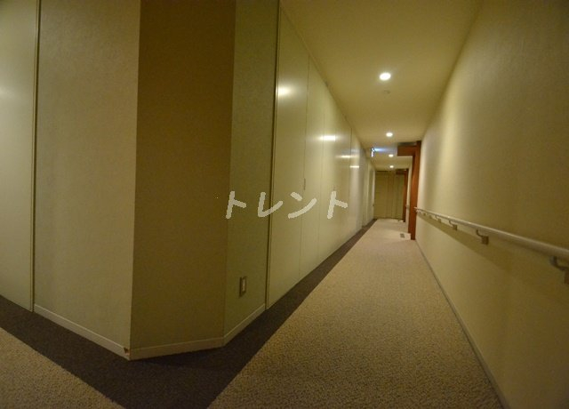 青山パークタワー