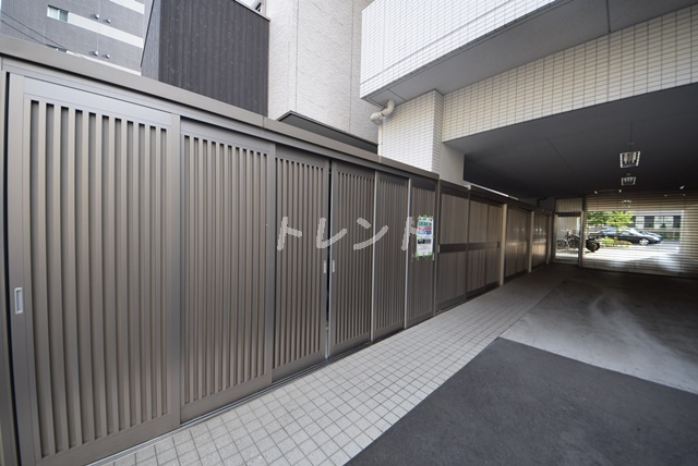グランプラス千駄木