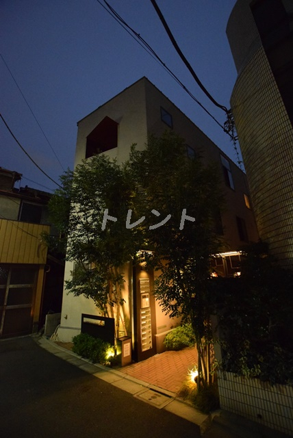 グランエッグス東大前
