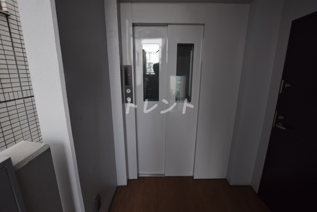 クレスト五番町