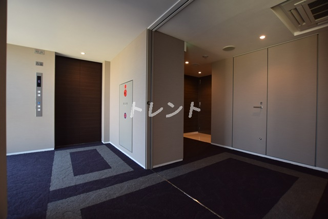 プレミスト六番町