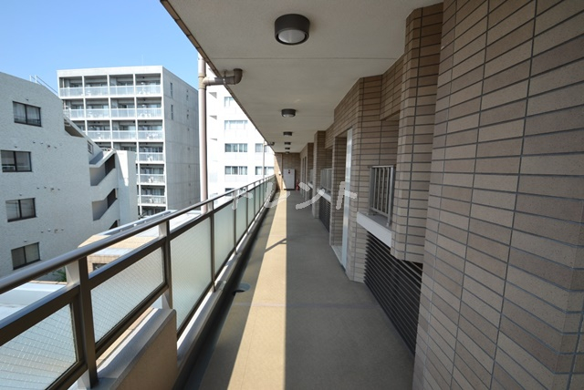 ヴェーゼント市ヶ谷