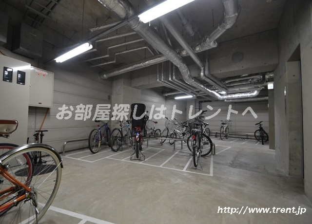 サンクタス市ヶ谷富久町イーストタワー