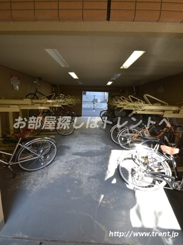 パレステュディオ新宿パークサイド