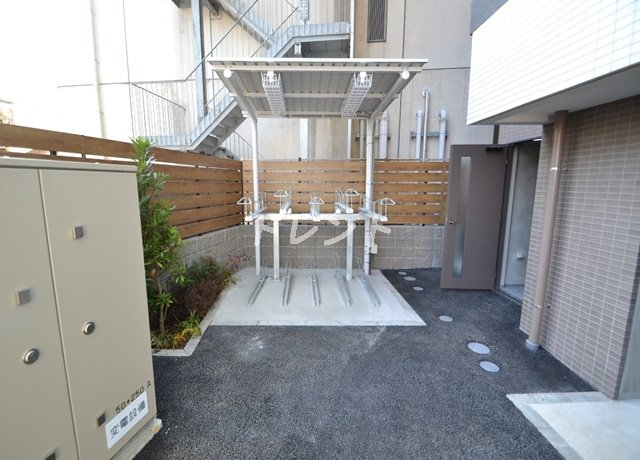 フレンシア四谷左門町