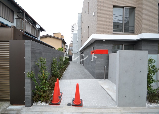 パセオ東新宿【PASEO東新宿】