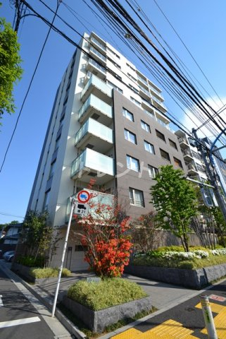 イニシアイオ新宿夏目坂