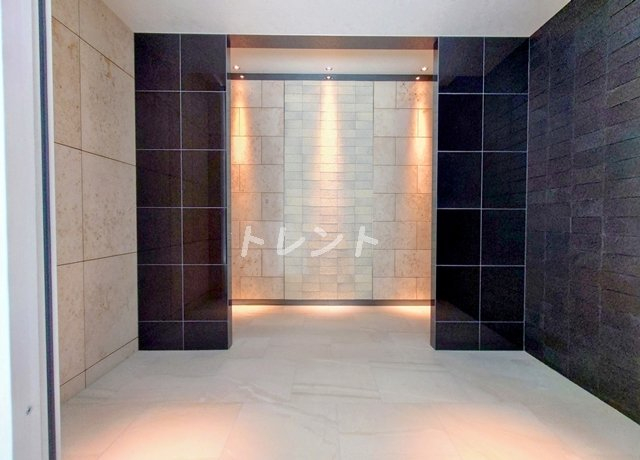 エスレジデンス八丁堀ウーナ【S-RESIDENCE八丁堀una】
