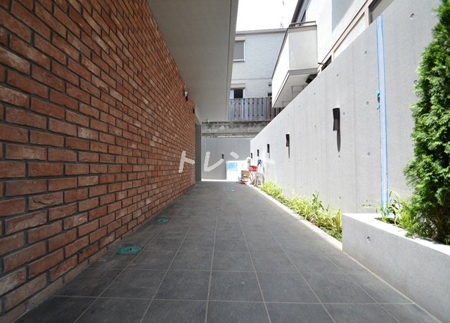 アレーロ高田馬場テラス【ALERO高田馬場Terrace】