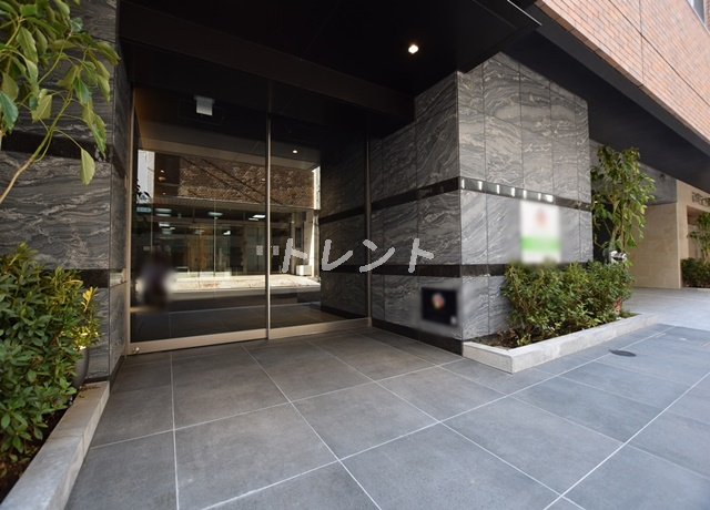 ラペルラ岩本町【ＬａＰｅｒｌａ岩本町】