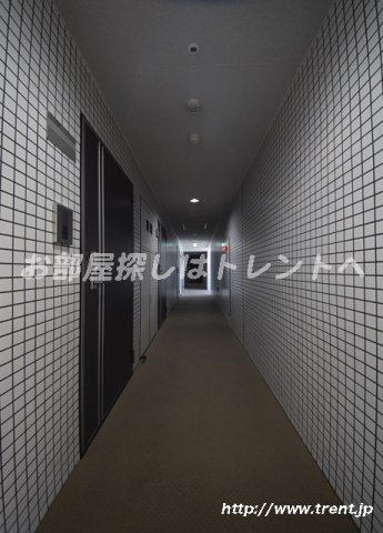 ガラステーション岩本町ノース
